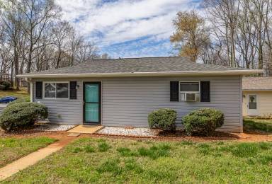 Main picture of 34 Kimbell Ct