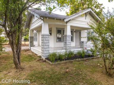 Main picture of 722 N 21st St