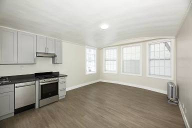 Main picture of 2600 VAN NESS Apartments