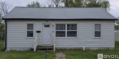 Main picture of 1015 Emmons St