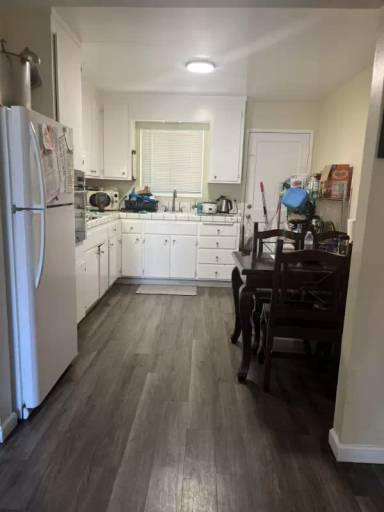 Main picture of 21788 Thelma St
