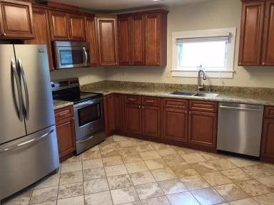 Main picture of 139-57 N College Ave