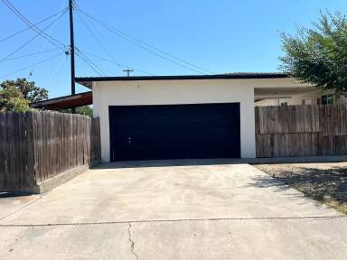 Main picture of 302 C St