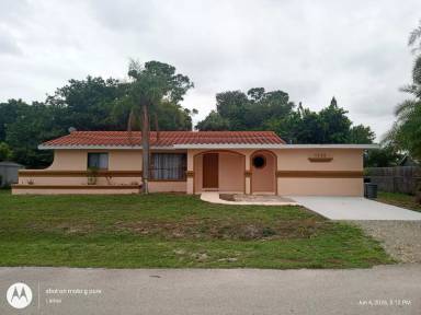 Main picture of 1439 Glick Dr