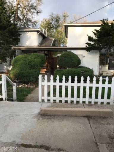 Main picture of 3650 Teller St