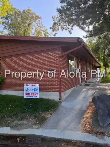 Main picture of 2200 N 24th St