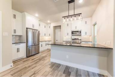 Main picture of 310 Ditto Ave