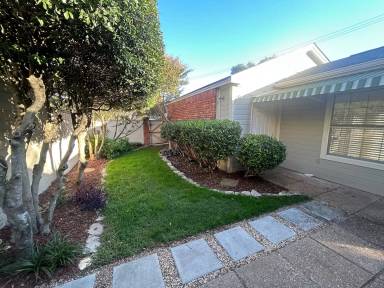 Main picture of 2701 Woodland Dr