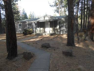 Main picture of 19542 River Woods Dr