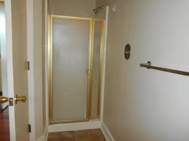 Main picture of 510 1/2 Delaware St