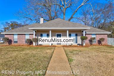 Main picture of 902 Bullrun Dr
