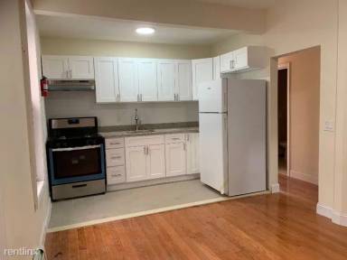 Main picture of 810 Freeman St