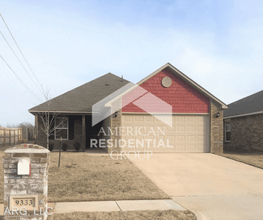 Main picture of 9333 NW 70th St