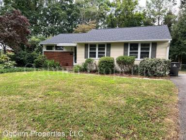 Main picture of 2843 Hermitage Dr