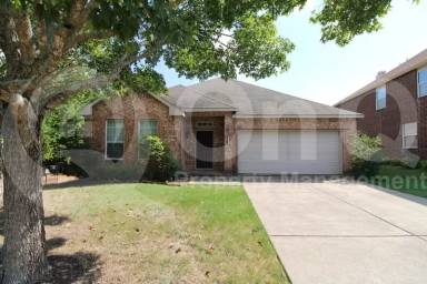 Main picture of 4126 Carrington Dr