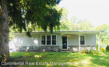 Main picture of 119 E Whitehall Rd