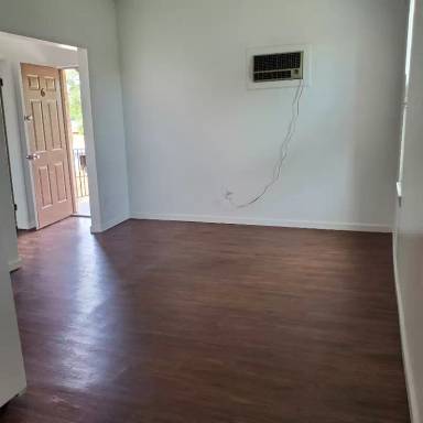 Main picture of 259 Lamar Ave