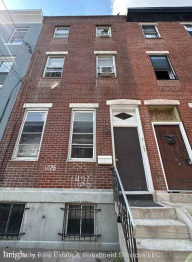 Main picture of 1426 S 15th St