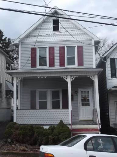 Main picture of 275 Lehigh St