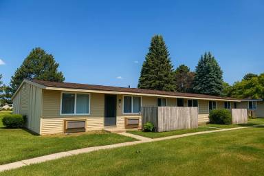 Main picture of 3108 Keewahdin Rd
