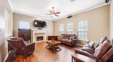 Main picture of 8406 Marchelle Ln