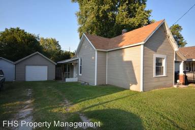Main picture of 1415 W Nichols St