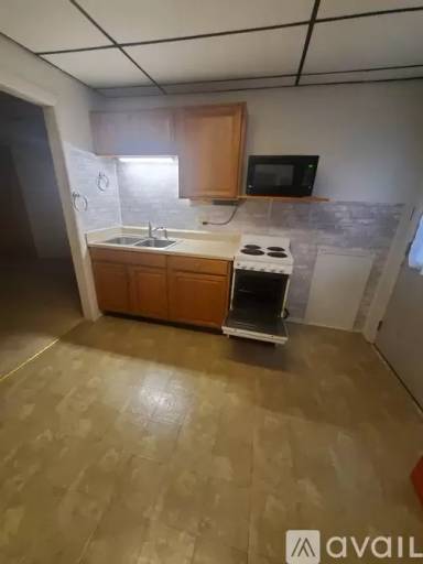 Main picture of 601 South St