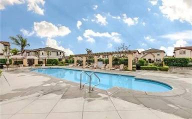 Main picture of 6982 Vining St