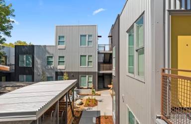 Main picture of 216 13th St