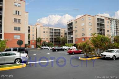Main picture of 2821 N Miami Bch Blvd