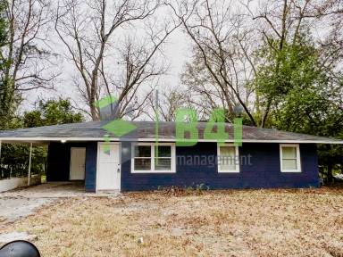 Main picture of 2460 Brevard Dr