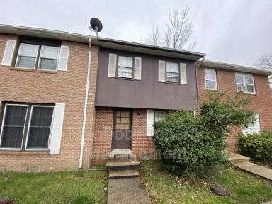 Main picture of 5209 Heritage Dr