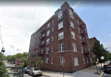 Main picture of 39 74th St