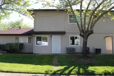 Main picture of 233 Harding Blvd