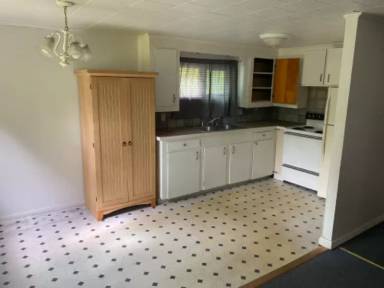 Main picture of 3666 Carman Rd