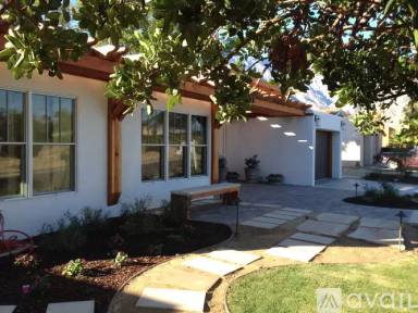 Main picture of 1351 E Francis Dr