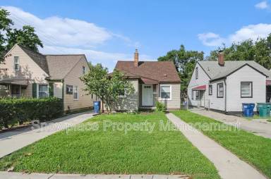 Main picture of 1784 College Ave