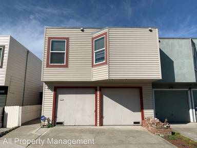 Main picture of 2206 Wexford Ave
