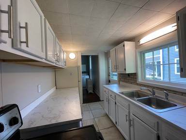 Main picture of 107 S 6th St