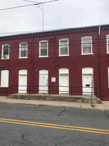 Main picture of 568 Manor St