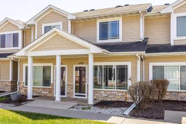 Main picture of 1108 NE 7th Ln