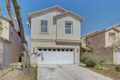 Main picture of 5028 Whistling Acres Ave