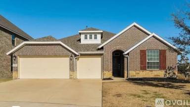Main picture of 1677 Deerpath Dr