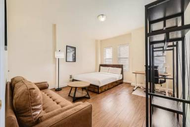 Main picture of 205 N Luzerne Ave