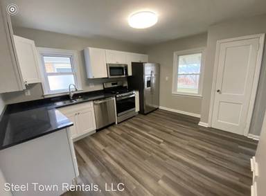 Main picture of 1710 Johnson St