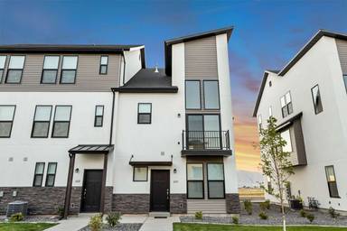 Main picture of 1635 N 1300 E