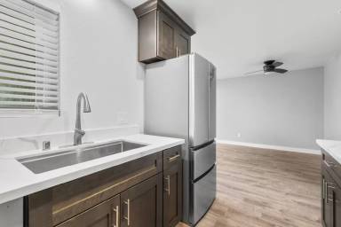 Main picture of 9175 Campina Dr