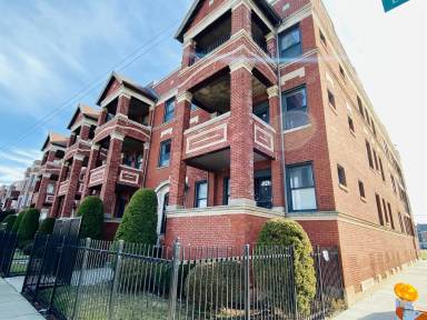 Main picture of 6509 S Blackstone