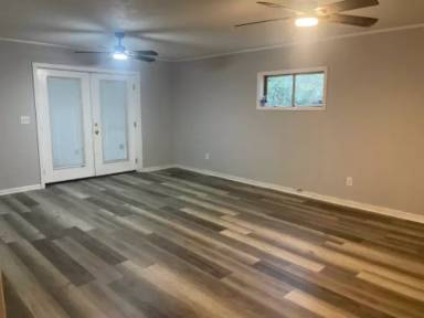 Main picture of 3822 Howard Ave