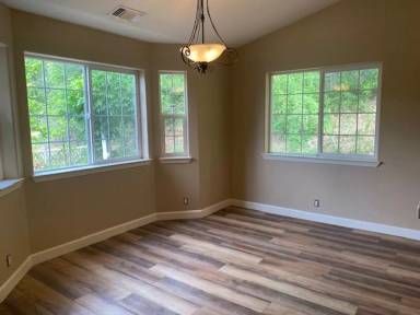 Main picture of 464 Glenwood Pines Ct